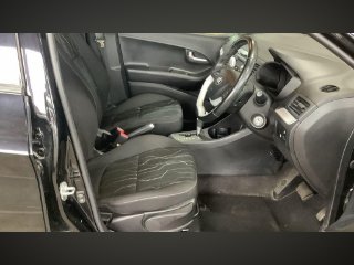 /photos/10622/0be5fd7b-1072-4b8d-9d1a-521c60b0870c_i320x240.jpg