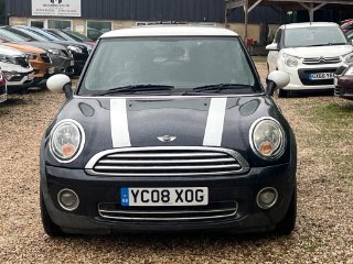 /photos/10622/509ec5ec-e03b-4f60-93ca-e0395a83d647_i320x240.jpg
