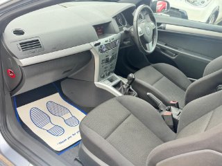 /photos/10622/6e86a7b2-22ff-4f9b-b3d2-58d00c28a26a_i320x240.jpg