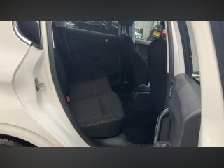 /photos/10622/6f00e6c1-0474-48fc-a61a-bbf696f2c69b_i320x240.jpg