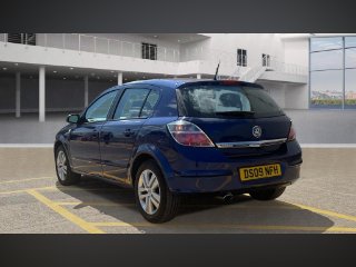 /photos/10622/b3a2c7aa-f317-46a2-a20e-0ac190d71c16_i320x240.jpg