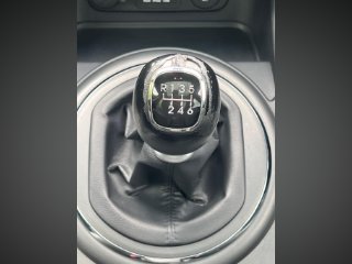 /photos/10622/e8ebab14-8441-4ce0-892b-7de544971847_i320x240.jpg